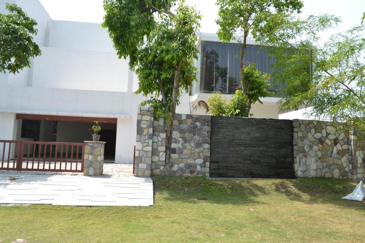 Vanantra Resort Rishīkesh Extérieur photo